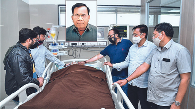 Surat donates second pair of hands to Maharashtra woman