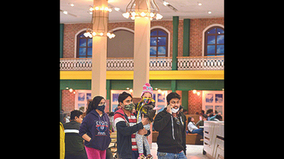 Signs of business revival at malls in Kolkata