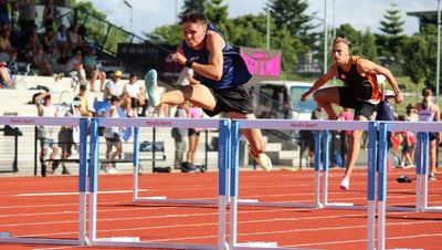 Maitland's Mitchell Lightfoot wins NSW Country title in personal best time