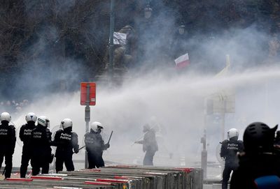 Water cannon, tear gas at COVID-19 protests in Brussels