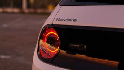 Toyota’s Hydrogen Combustion Plans ‘Not Feasible’ Says Honda CEO