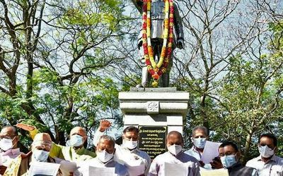 Govt. to shift Netaji statue to front of Vidhana Soudha