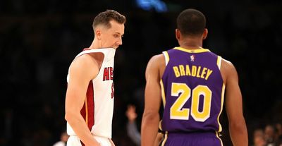 Lakers vs. Heat: Prediction, point spread, odds, over/under, betting picks