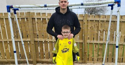 Craig Gordon touch of class as Hearts hero offers brilliant gift to Auchinleck keeper's son