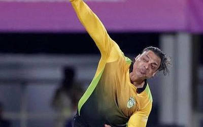 Would be great if the Indian pacers develop attitude too, says Shoaib