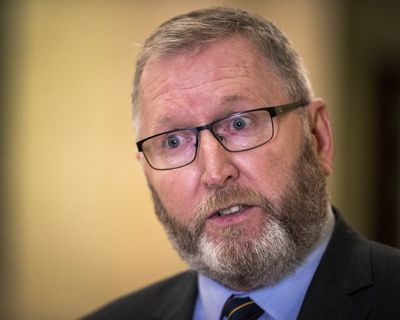 UUP leader condemned for tweeting ‘joke’ involving DUP minister’s wife