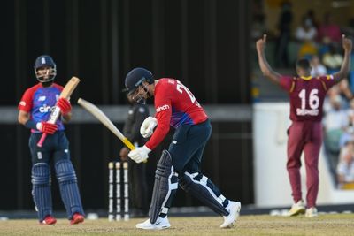 England 171-8 against West Indies in second T20