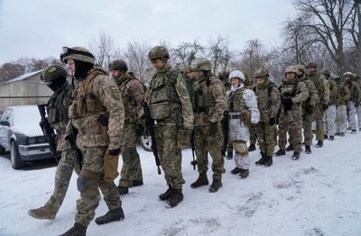 US orders families of embassy staff to leave Ukraine as fears of war with Russia mount