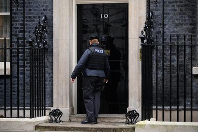 No 10 police officers ‘interviewed in Partygate inquiry’