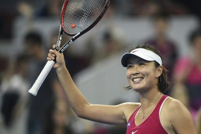 'Pathetic' - Navratilova slams ban on 'Where is Peng Shuai' shirts