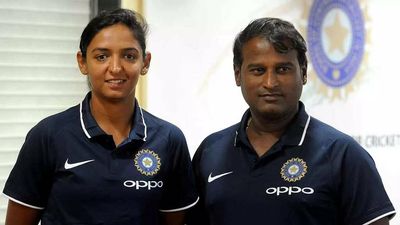 Coach Ramesh Powar backs Harmanpreet Kaur to come good in World Cup