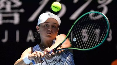 Ashleigh Barty ends Amanda Anisimova's Australian Open party