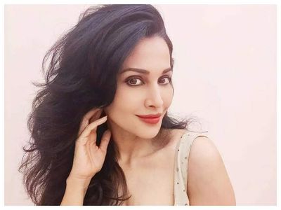 Flora Saini: Subhash Ghai said I resembled Madhuri Dixit; it was a huge compliment for me