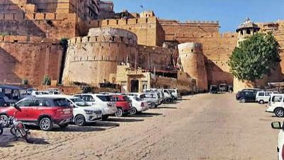 Covid hits tourist footfall in Jaisalmer, business affected