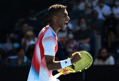 Auger-Aliassime ousts former finalist Cilic to reach last eight