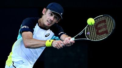 Alex de Minaur's Australian Open campaign comes to an end, Daniil Medvedev pushes on