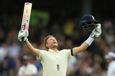 England's Root wins Test cricketer of the year award