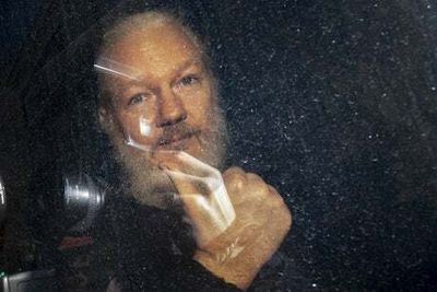 Julian Assange to take extradition battle to the UK Supreme Court