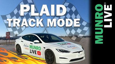 Munro Live Checks Out Tesla Model S Plaid's Track Mode, Spins Car