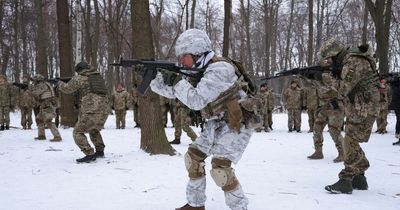 Boris Johnson warns Putin invading Ukraine will be 'painful, violent and bloody'