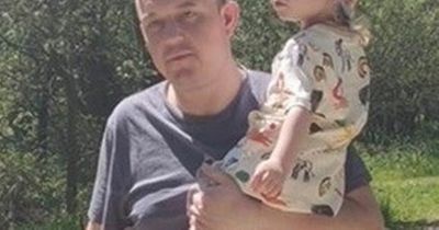 Police release new picture of father and son who died in crash in Mansfield