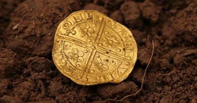 England's 'first gold coin' unearthed by detectorist sells for world record £648k