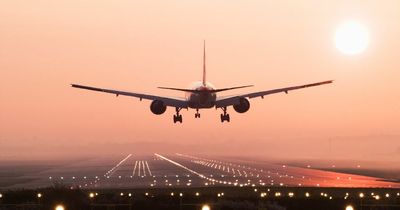 Holiday boost as covid tests for vaccinated travellers to UK finally scrapped