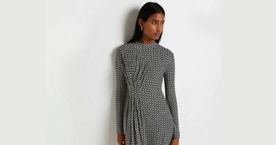 Shoppers go wild for River Island’s £40 stylish monochrome midi dress