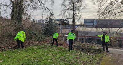 Police conducting search for knives find saw hidden in Bristol park