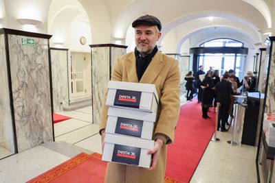 Croatia's conservative party initiates COVID certificate referendum