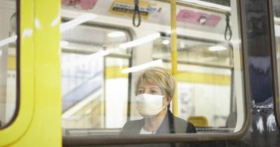 Masks encouraged but not forced on Metro when face-covering law ends