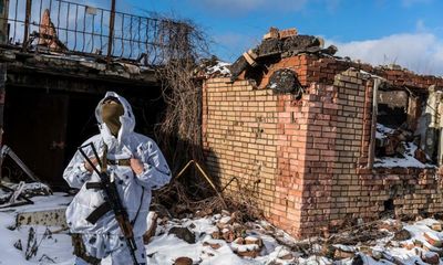 Global stock markets dive as fears of Ukraine conflict rattle investors