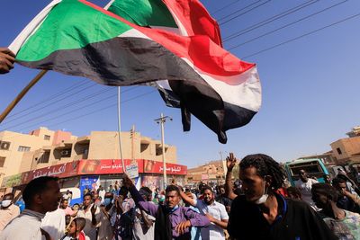 Sudan security forces fire tear gas on protesters