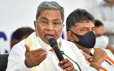 BJP, JD(S) leaders in touch with Cong.: Siddaramaiah