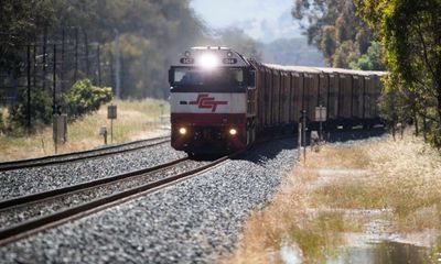 Morning mail: inland rail goes off track, Australians told to leave Ukraine, Paul Kelly’s best gig