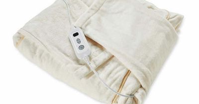 Aldi's heated dressing gown hailed as game-changing way to beat cold mornings