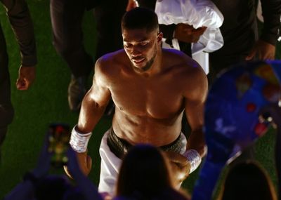 Joshua denies £15m pay-off to step aside for Fury-Osyk