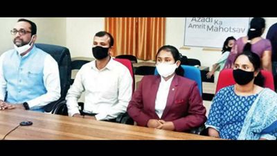 Bravery award for 8-year-old girl from Andhra Pradesh who fought off Jammu & Kashmir terrorist