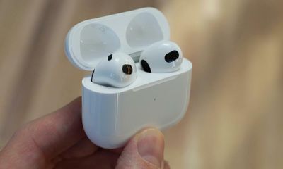 Apple AirPods 3 review: solid revamp with better fit and longer battery