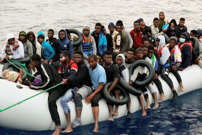 EU continues training Libyan partners despite migrant abuses