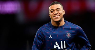 Kylian Mbappe sent 'difficult' contract message amid Liverpool transfer rumours