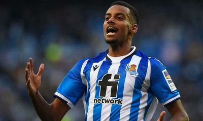 Football transfer rumours: Arsenal in for Isak as Vlahovic heads for Juve?