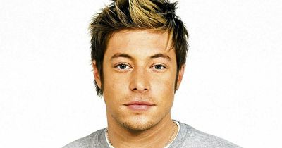 Duncan James looks unrecognisable from Blue days as he posts topless snap