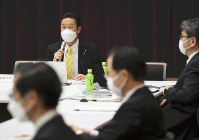 Government adds 18 prefectures to quasi-emergency list