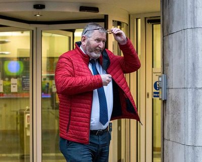 Doug Beattie: Ulster Unionist leader to ask party if he should resign over offensive tweets