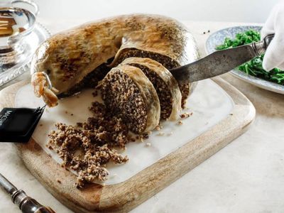 How to address your haggis in honour of the great, according to Robert Burns