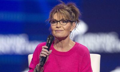 Sarah Palin dined at New York City restaurant days before testing positive