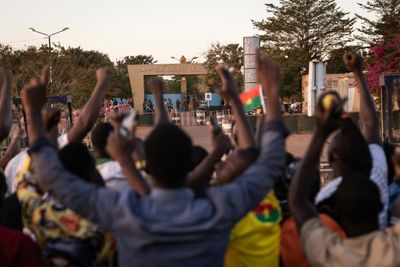 Pro-junta supporters rally in Burkina as UN condemns coup