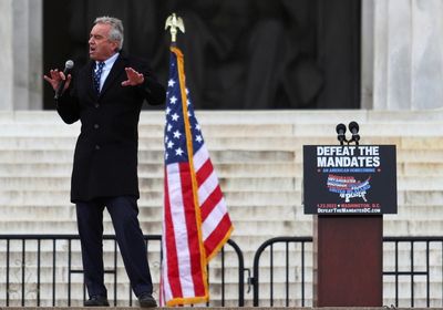 RFK Jr apologises for anti-vax rant comparing vaccine mandates to the Holocaust