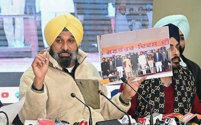 Akali Dal leader Majithia gets protection from arrest for three days in drugs case